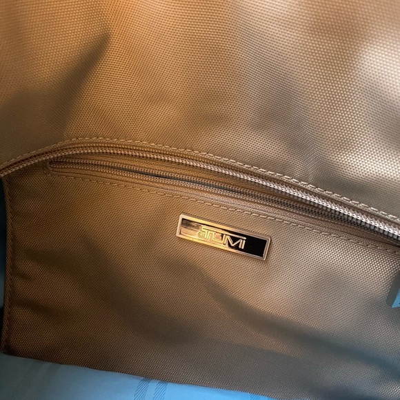 Tumi Nylon Top handle travel bag - Picture 14 of 16